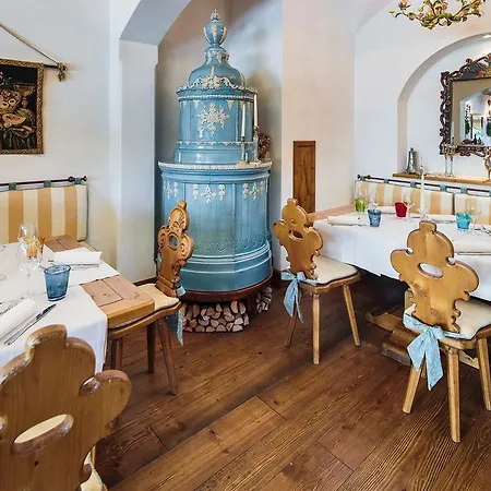 Cristallino D'ampezzo Готель 4*