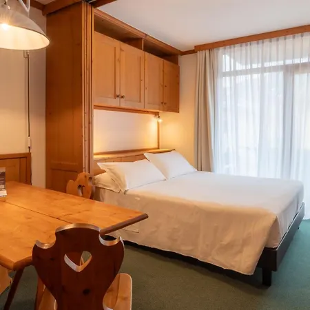 Hotel Cristallino D'Ampezzo Hotel 4*