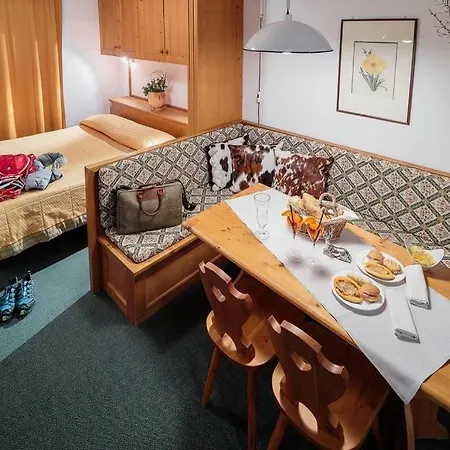 Cristallino D'ampezzo Otel 4*